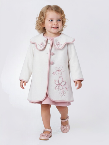 طقم بناتي جاكيت ابيض