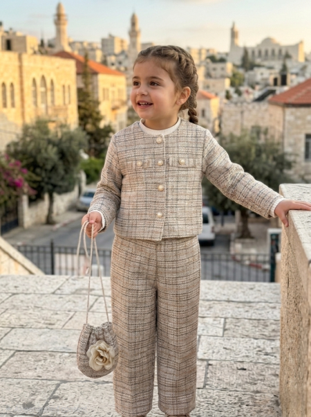 طقم بنطلون مع شنطة <br> <span class='text-color-warm'>بيعت كلها </span>